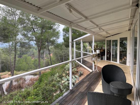 FINCA RUSTICA EN VENTA CON 2 CASAS MODULARES - BARCELONA