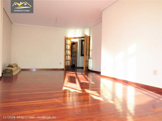 SE VENDE AMPLIO PISO A ESTRENAR CON PLAZA DE GARAJE EN EL MISMO CENTRO. REF. 7198 - ORENSE