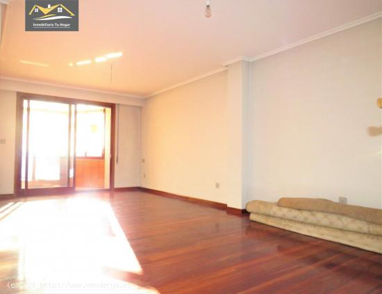 SE VENDE AMPLIO PISO A ESTRENAR CON PLAZA DE GARAJE EN EL MISMO CENTRO. REF. 7198 - ORENSE