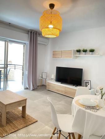  APARTAMENTO REFORMADO EN PLAYA DE LOS LOCOS - ALICANTE 