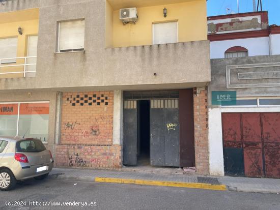 Local comercial en venta en Brenes - SEVILLA