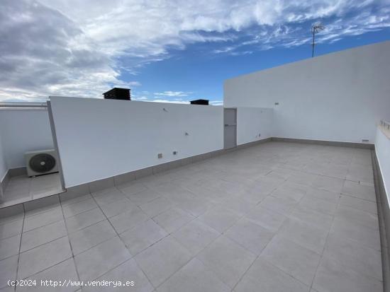  ático dúplex con solárium 44 m2 y terraza 10 m2 - MALAGA 