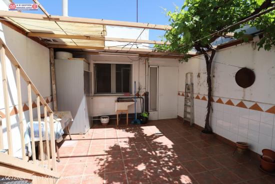 CASA EN PLANTA BAJA EN EL CENTRO DE ALCAZAR DE SAN JUAN - CIUDAD REAL