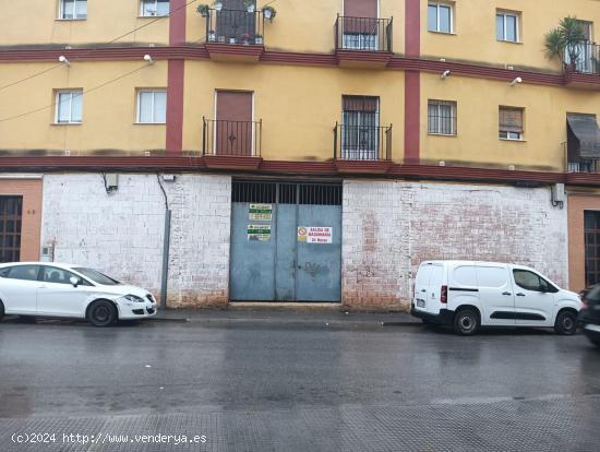  Venta de Local en Los Palacios y Villafranca (SEVILLA) - SEVILLA 