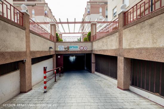 En venta una plaza de garaje en Villarejo. - GRANADA