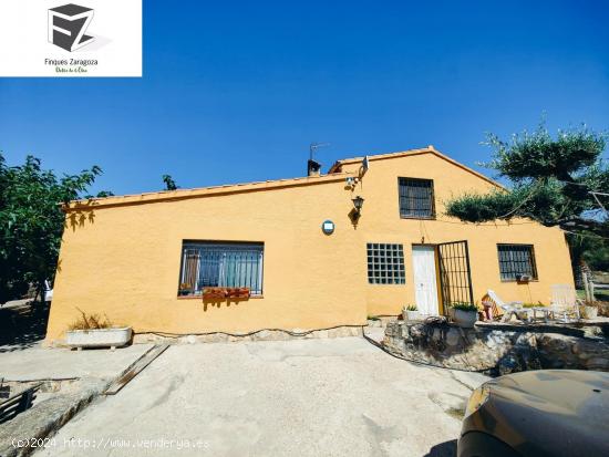 Finca de ensueño con 5300 m² de terreno y un hermoso chalet de 131 m² con pisicina y vistas al ma