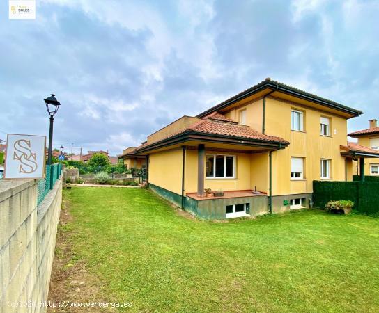 IMPRESIONANTE CHALET EN CAMARGO - CANTABRIA