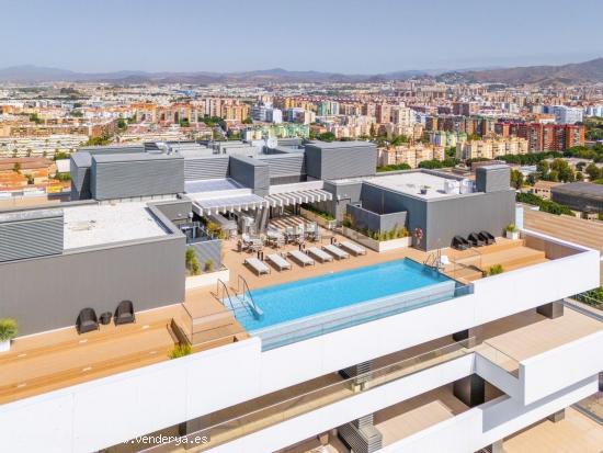  EXCLUSIVO PISO DE LUJO EN LAS MALAGA TOWERS - MALAGA 