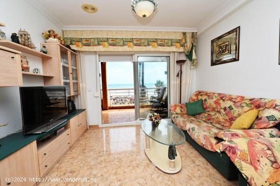 Se vende espectacular piso en primera línea de playa en La Mata, Torrevieja. - ALICANTE