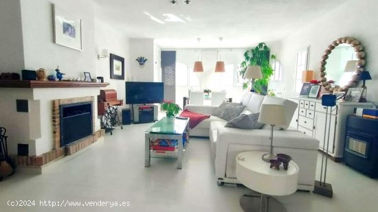  Dúplex en venta en Benalmádena (Málaga) 