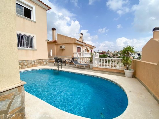  Chalet en alquiler en San Miguel de Salinas (Alicante) 