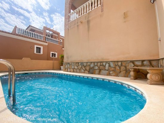 Chalet en alquiler en San Miguel de Salinas (Alicante)