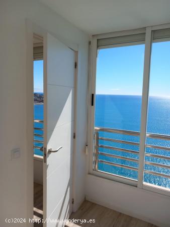 ALQUILER DE EXCELENTE VIVIENDA ZONA ALBUFERETA CON VISTAS AL MAR - ALICANTE