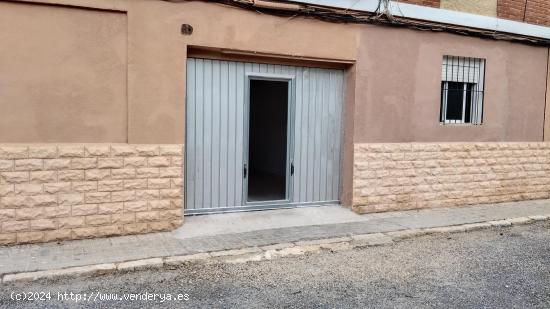 Se vende bajo cerca del Postiguet - ALICANTE