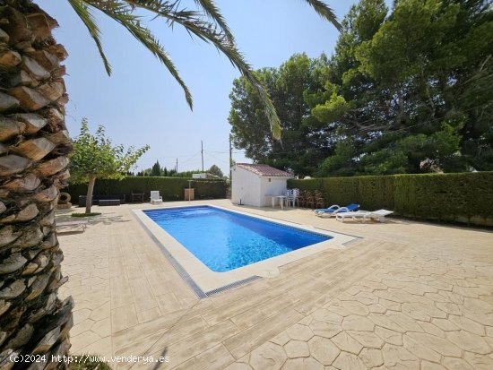 Villa en venta en L Ametlla de Mar (Tarragona)