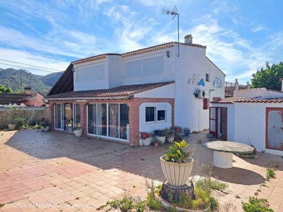 ¡¡SIN COMISION AL COMPRADOR!! CHALET EN VENTA EN LA BARRACA DE AGUAS VIVAS - VALENCIA