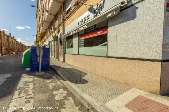 CAFETERIA DE MODA EN LA ZONA DE LAS DELICIAS, FUNCIONANDO - VALLADOLID