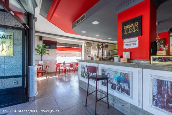 CAFETERIA DE MODA EN LA ZONA DE LAS DELICIAS, FUNCIONANDO - VALLADOLID