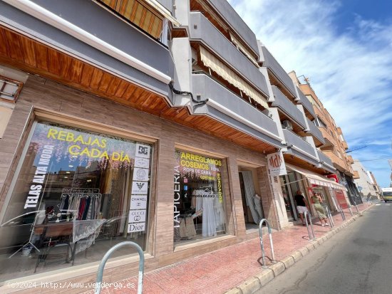 Local en venta en Torrevieja (Alicante)