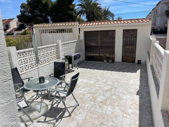 Casa en venta en Torrevieja (Alicante)