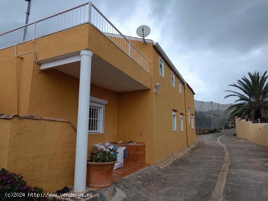 Venta Callosa d´en Sarria Chalet/Casa de Campo con parcela 4600 metros 3 dormitorios 3 baños - ALI