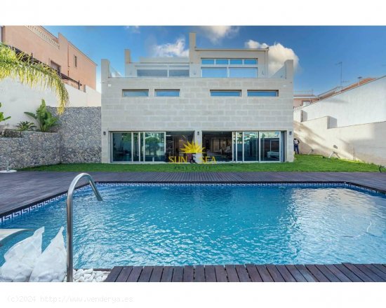 Villa en alquiler en Torrevieja (Alicante)