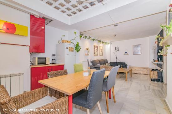 VENTA DE LOFT  DE 60 M2 EN ZONA DE PEDRO ANTONIO DE ALARCON - GRANADA