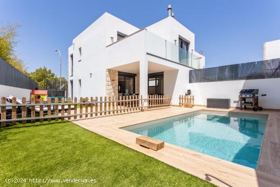 CHALET UNIFAMILIAR EN VENTA EN SES VINYES SON VERÍ MARRATXÍ - BALEARES