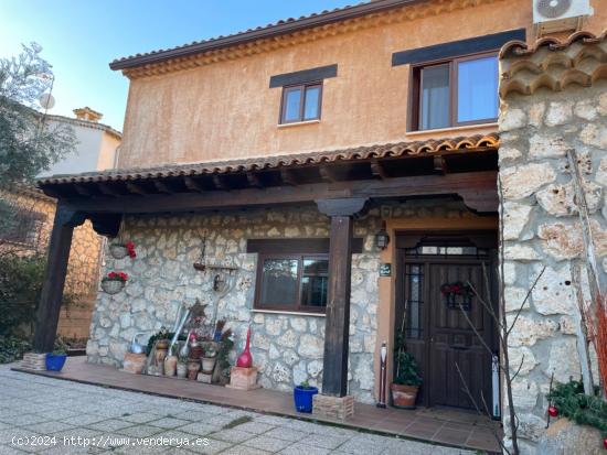 CASA RURAL EN VENTA A 3 KM DE CUENCA - CUENCA