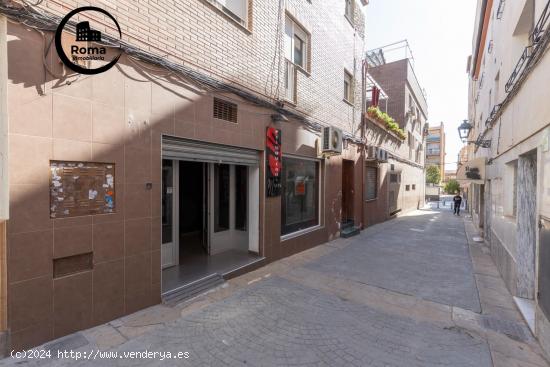  ¡Tu negocio en el corazón de Atarfe! Local comercial en venta con gran escaparate. - GRANADA 