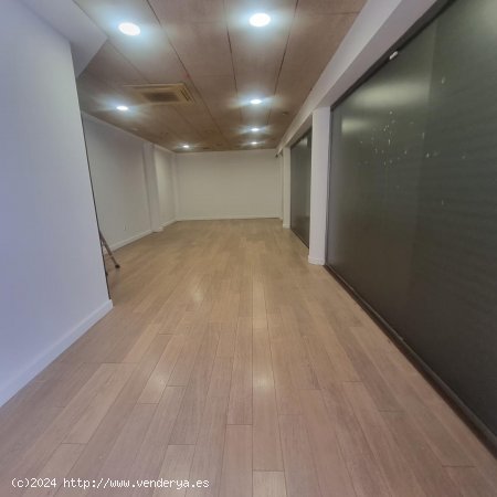 Local comercial en venta  en Sabadell - Barcelona