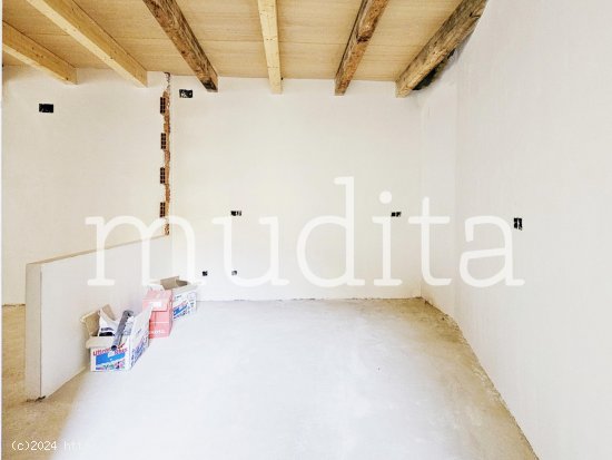 Unifamiliar adosada en venta  en Manlleu - Barcelona