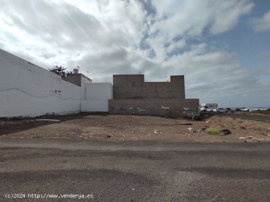 SE VENDE En ocasión 280m² de terreno urbano en Maneje - Arrecife