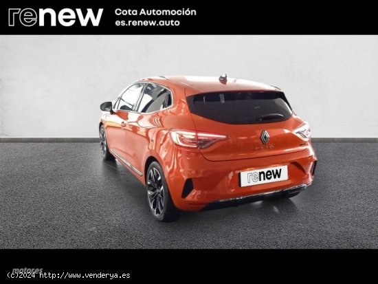 Renault Clio Hibrido E-TECH Full Hybrid Techno 105kW de 2024 con 1.000 Km por 24.900 EUR. en Madrid