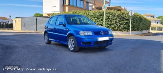 Volkswagen Polo 1.4 TDi 75cv de 2001 con 208.000 Km por 2.700 EUR. en Sevilla