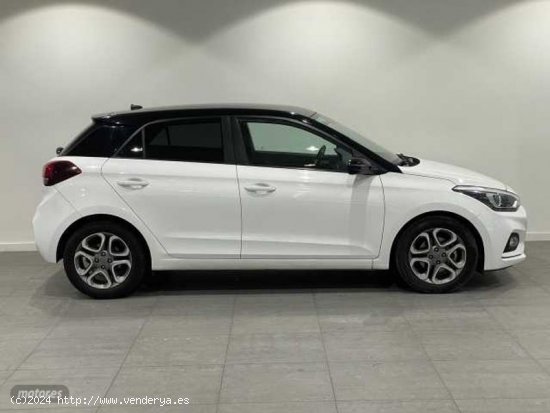 Hyundai i20 1.0 TGDI Tecno LE 2C 100 de 2019 con 60.000 Km por 13.500 EUR. en Barcelona