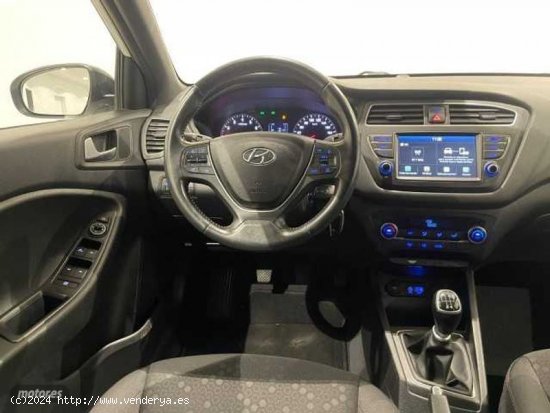 Hyundai i20 1.0 TGDI Tecno LE 2C 100 de 2019 con 60.000 Km por 13.500 EUR. en Barcelona