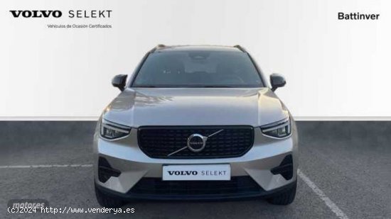 Volvo XC40 XC40 Plus, B3 mild hybrid, Gasolina, Dark de 2023 con 21.999 Km por 36.400 EUR. en Madrid