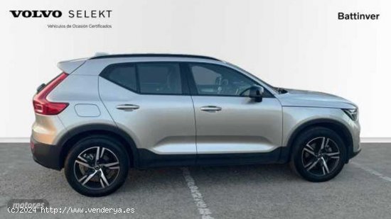 Volvo XC40 XC40 Plus, B3 mild hybrid, Gasolina, Dark de 2023 con 21.999 Km por 36.400 EUR. en Madrid