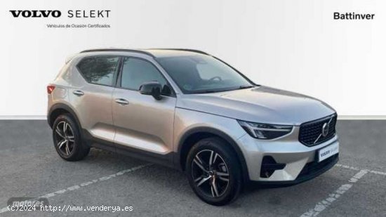 Volvo XC40 XC40 Plus, B3 mild hybrid, Gasolina, Dark de 2023 con 21.999 Km por 36.400 EUR. en Madrid