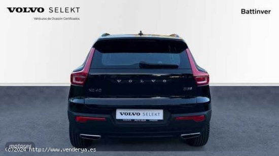 Volvo XC40 XC40 D3 R-Design Automatico de 2020 con 64.429 Km por 31.900 EUR. en Madrid