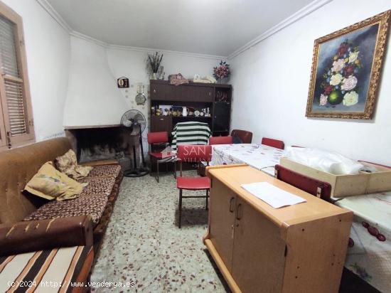  SE VENDE CHALET EN NOVELDA ZONA CAMPET. - ALICANTE 