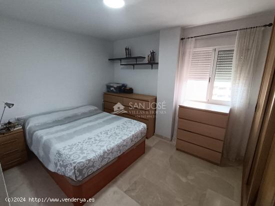 SE VENDE FANTÁSTICO ATICO EN ALICANTE, ZONA HOSPITAL - ALICANTE