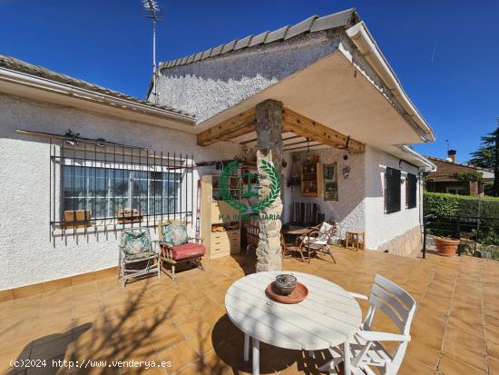  CHALET INDEPENDIENTE EN VENTA PEDREZUELA - MADRID 