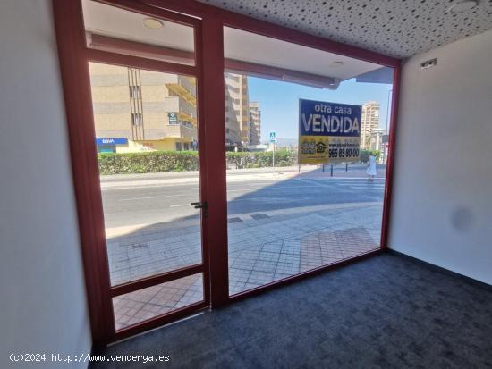 ¡LOCAL COMERCIAL CON UNA UBICACIÓN EXCEPCIONAL EN LA CALA DE BENIDORM! - ALICANTE