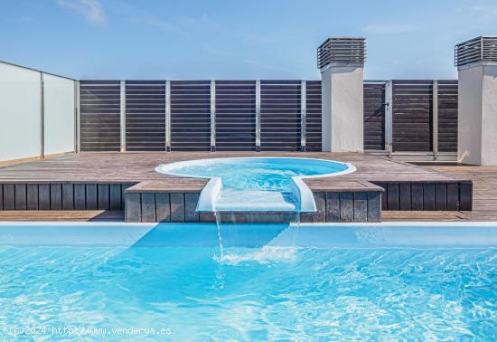  planta baja con jardín y vistas al mar en la playa de Calafell - TARRAGONA 