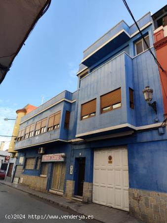  VIVIENDA EN CALLE ISABEL LA CATÓLICA - CADIZ 