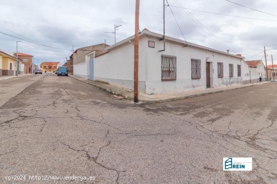  CASA BAJA CON PARCELA EN AÑOVER DE TAJO (VIVIENDA DE ESQUINA). - TOLEDO 