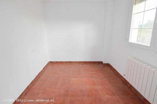 Urbis te ofrece un chalet pareado en venta en Santa Marta de Tormes, Salamanca. - SALAMANCA