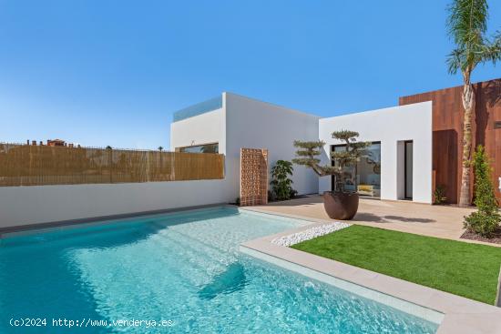 VILLAS EN LOS ALCAZARES (MURCIA) DESDE LOS 569.000 EUROS - MURCIA